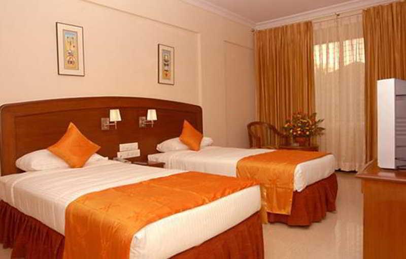 Aj International Hotel Bangalore Exterior photo
